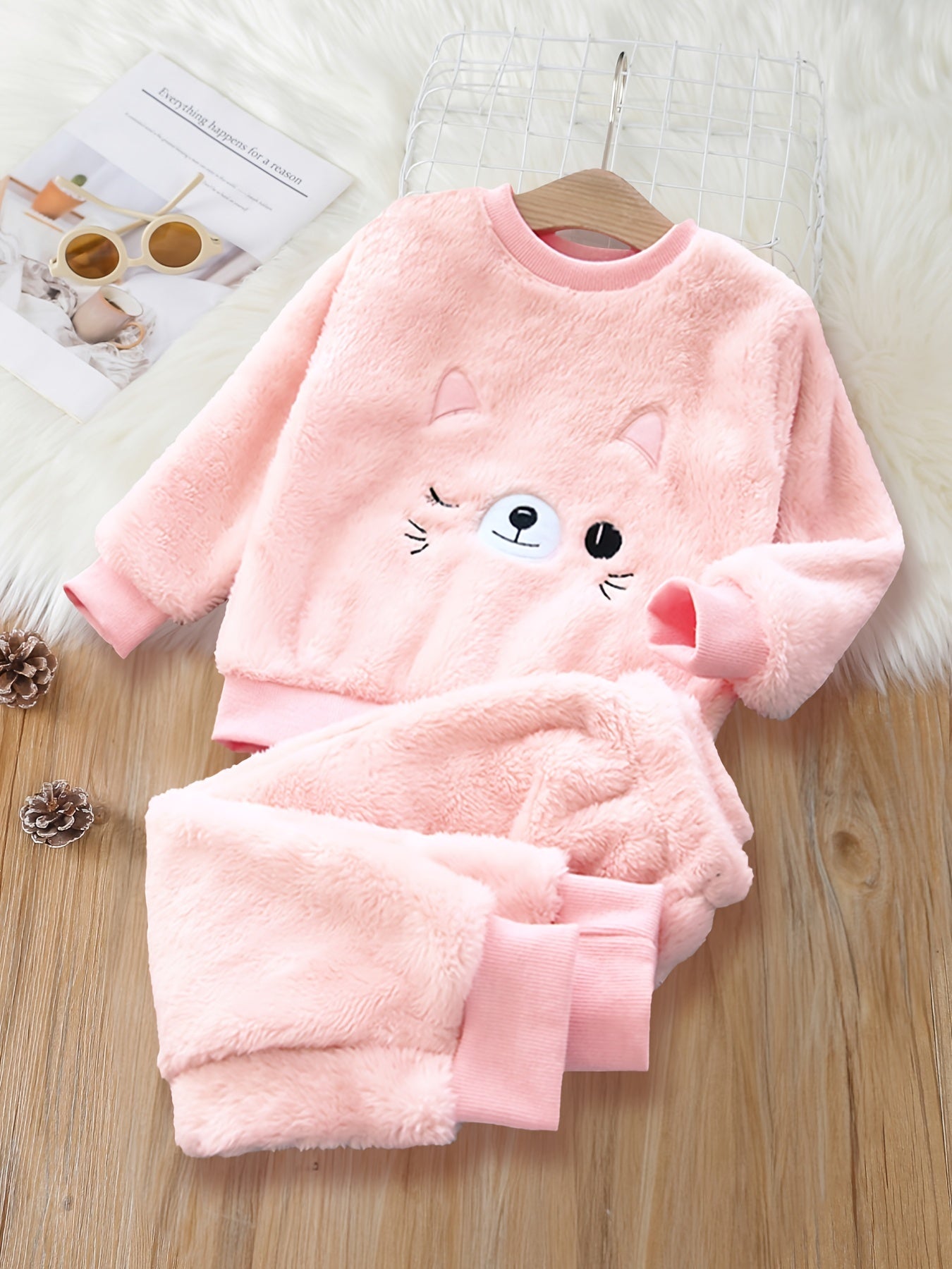Girl's Cat Embroidered Outfit 2pcs, Fuzzy Fleece Sweatshirt & Jogger Pants Set, Soft Loungewear, Kid's Clothes For Spring Fall
