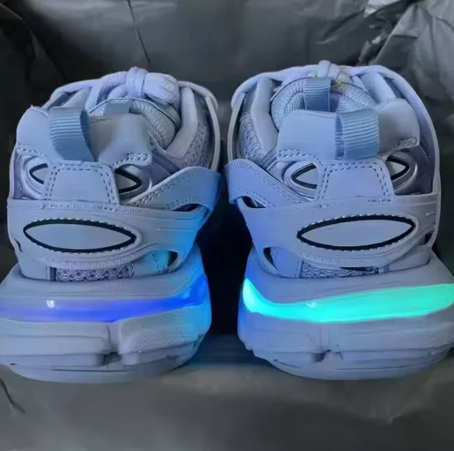 2025 Top Quality Track Trainers LED Black Men and Women Sneakers Trend Famous Track 3.0 Led Designer Chunky Walking Style Shoes