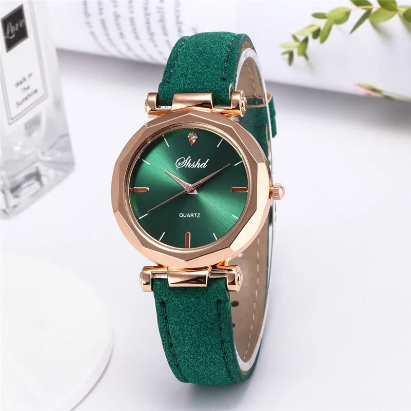 Fashion Women's Watches Women Red Watches Casual Leather Band Quartz Wristwatches Ladies Cheap Price Dropshiping Montre Femme