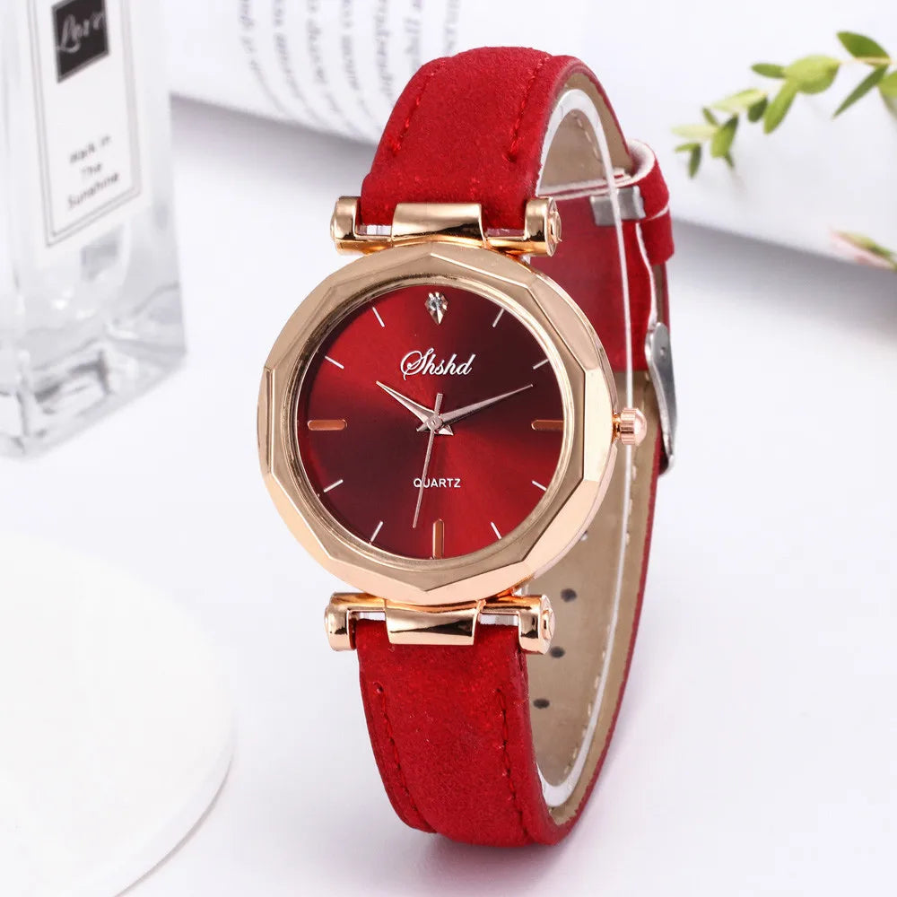 Fashion Women's Watches Women Red Watches Casual Leather Band Quartz Wristwatches Ladies Cheap Price Dropshiping Montre Femme