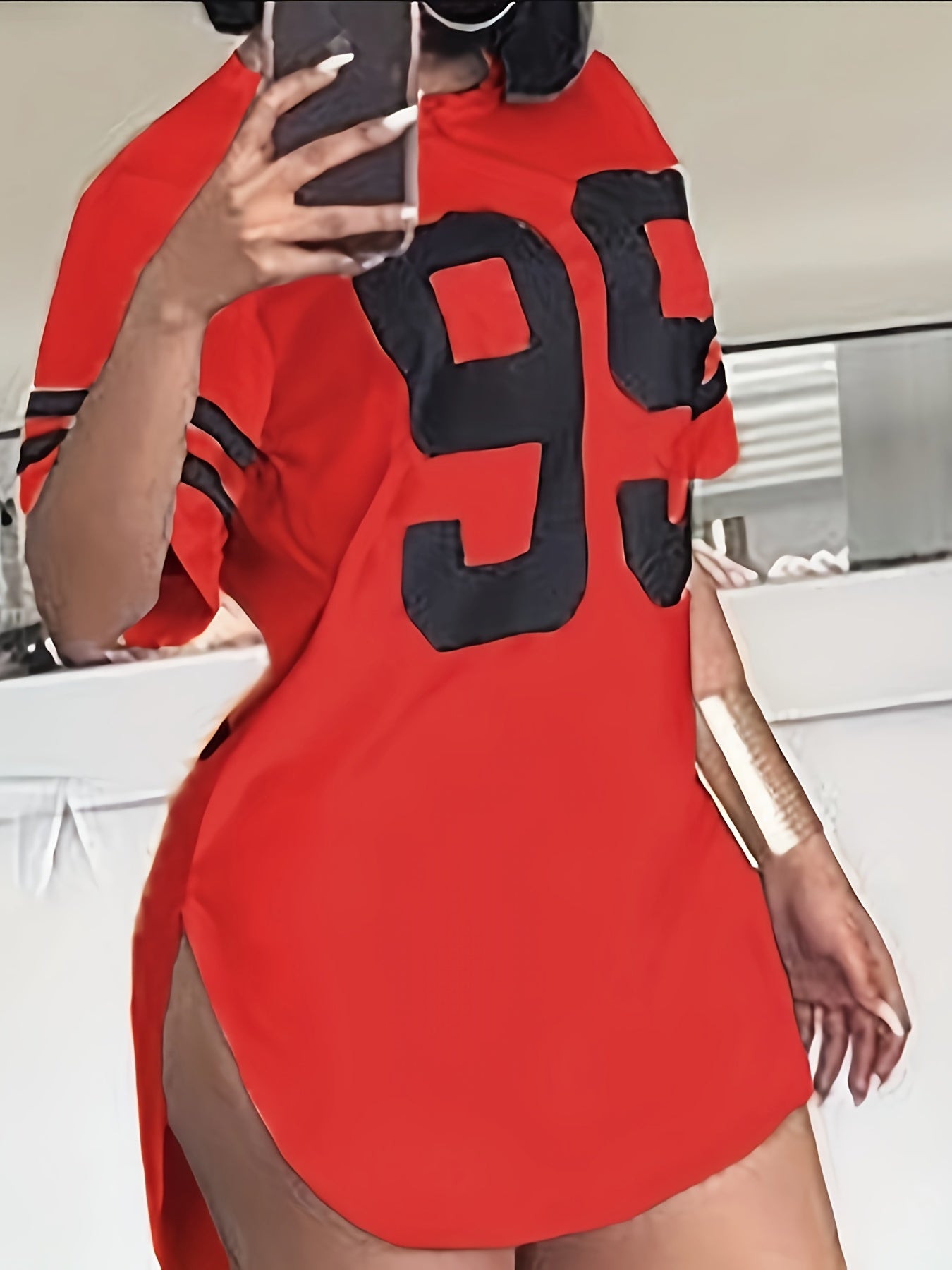 Women'S Plus Size Gray Casual T-Shirt with "95" Print, Loose Fit, Crew Neck, Short Sleeve, Polyester, Knit Fabric, Split Detail, All-Season Wear, Relaxed Fit Tee | Split Hem Detail | Polyester Fabric, Plus Size Blouses