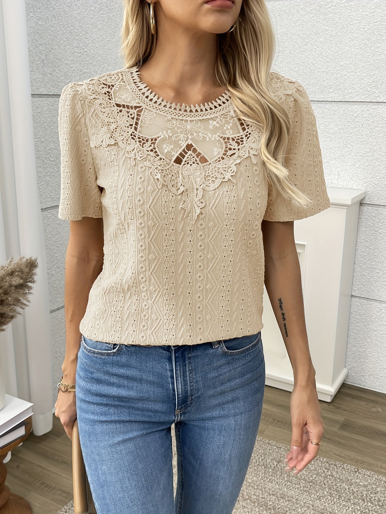 Stylish Lace Crew Neck Blouse - Women's Casual Short Sleeve Blouses for Spring & Summer - Breathable, Soft, and Comfortable Clothing for Ladies